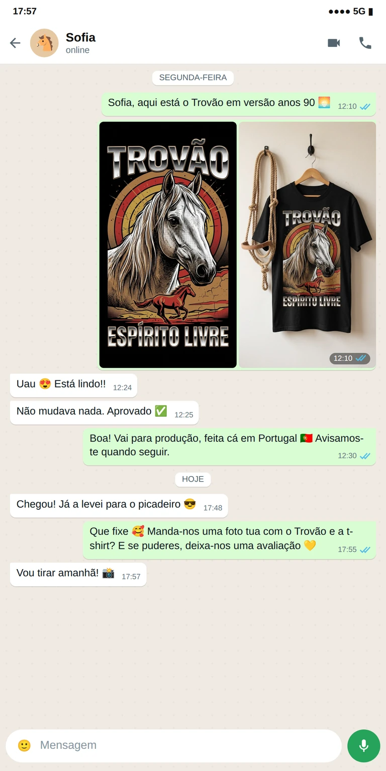 Exemplo de design de t-shirt personalizada com foto do cavalo aprovado por WhatsApp